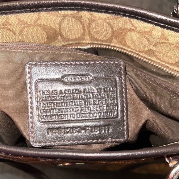 Authentic Coach F18917 Peyton Signature Logo Heritage Handbag Tote Brown Vtg Y2K - Picture 9 of 10